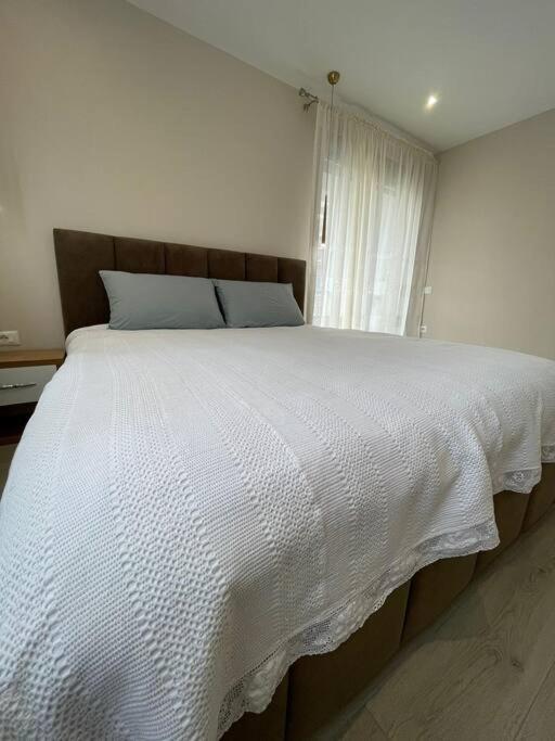 Melody Apartment In Görice Dış mekan fotoğraf