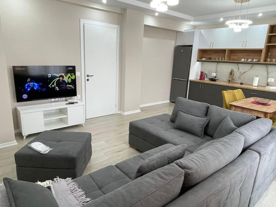 Melody Apartment In Görice Dış mekan fotoğraf