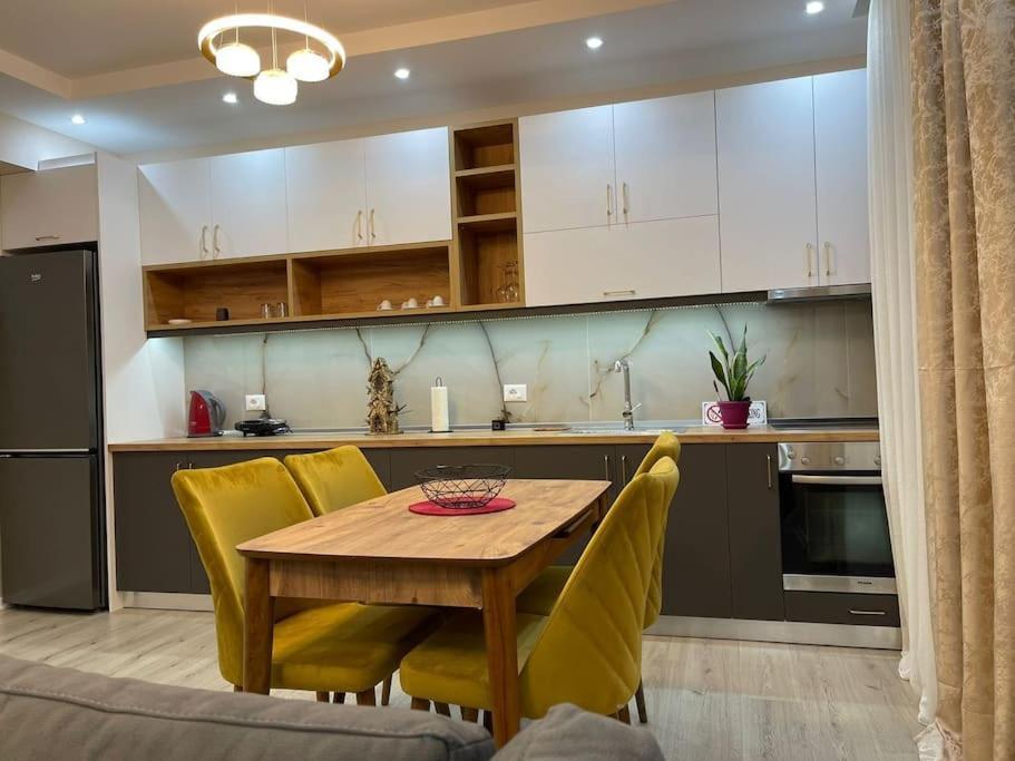 Melody Apartment In Görice Dış mekan fotoğraf