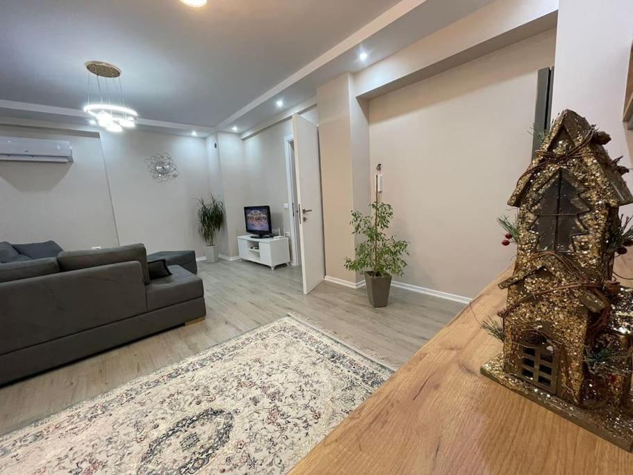 Melody Apartment In Görice Dış mekan fotoğraf